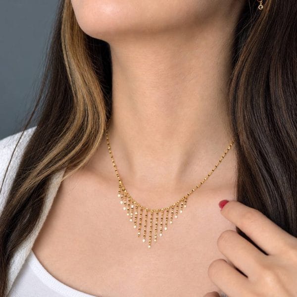گردنبند شرابه ای